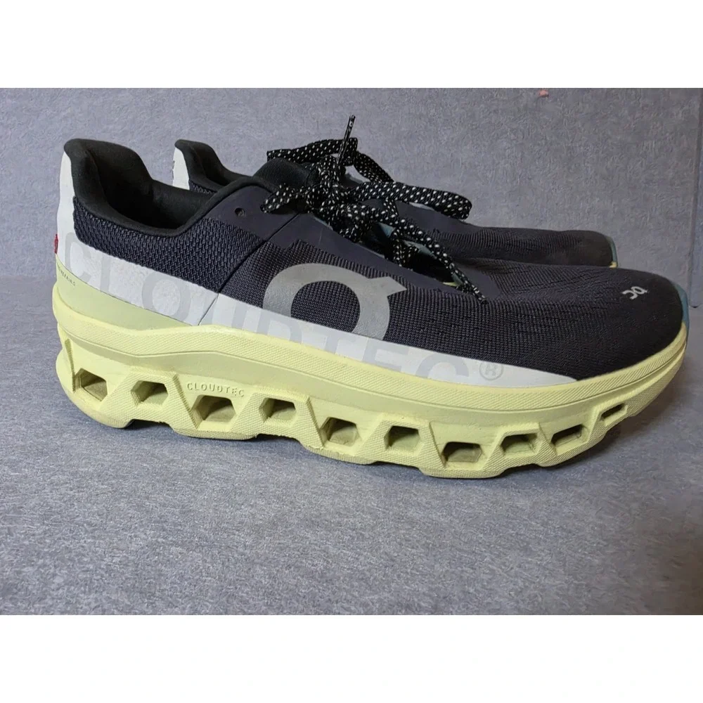 Mens SZ 9 On Cloudmonster Black White Lime